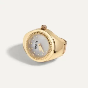 LOVILDS WATCH RING — A TIMELESS STATEMENT