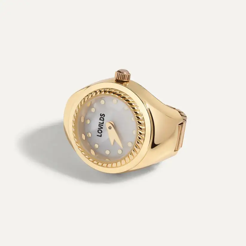 LOVILDS WATCH RING — A TIMELESS STATEMENT